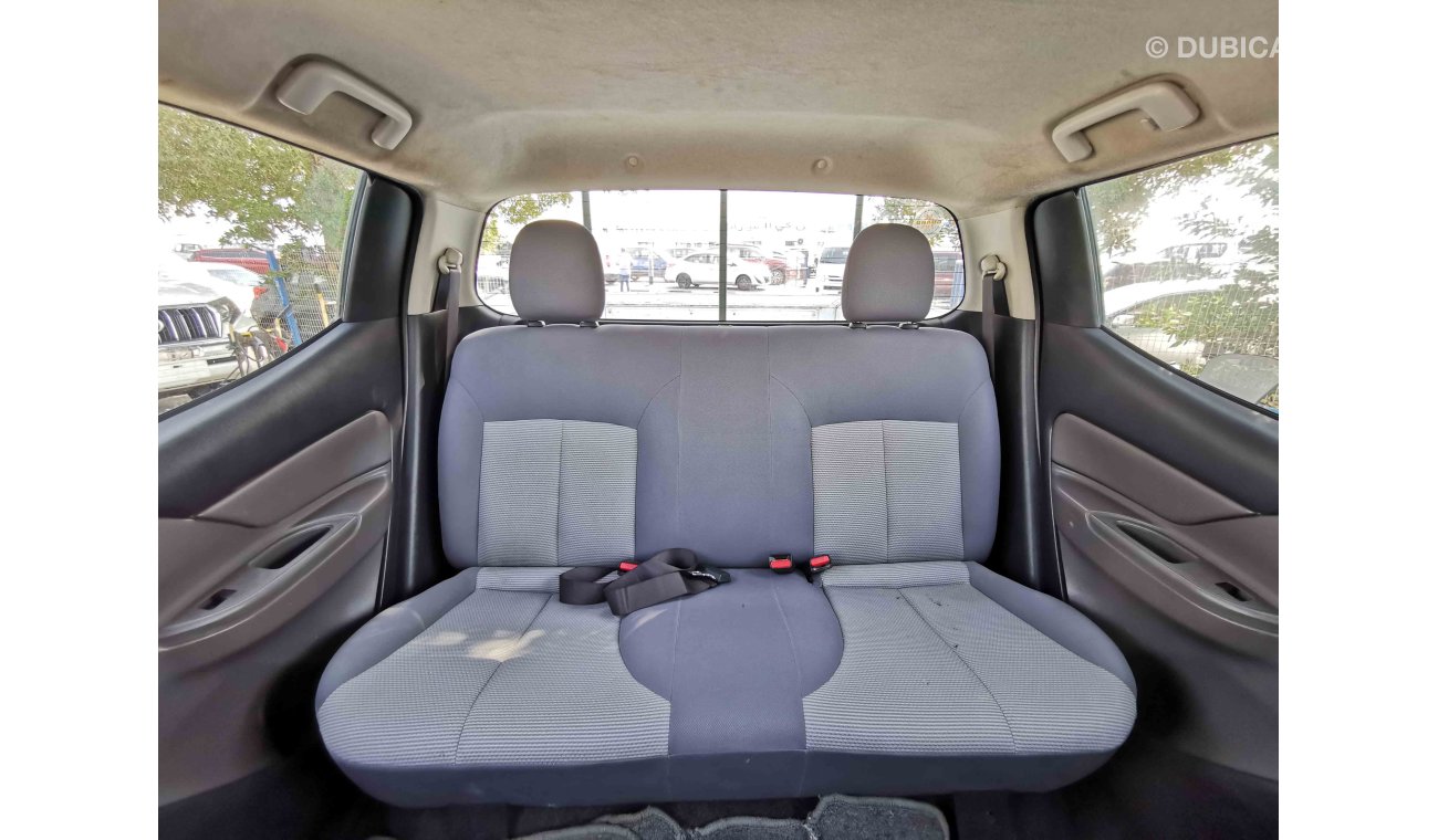 ميتسوبيشي L200 2.4L 4CY Petrol, 16" Rims, Fabric Seats, 4WD, Power Steering, Xenon Headlights, Radio (LOT # 9217)