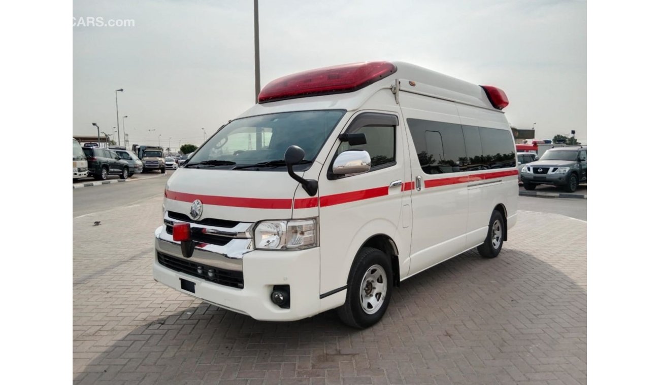 تويوتا هاياس TOYOTA HIACE VAN AMBULANCE RIGHT HAND DRIVE(PM1719)