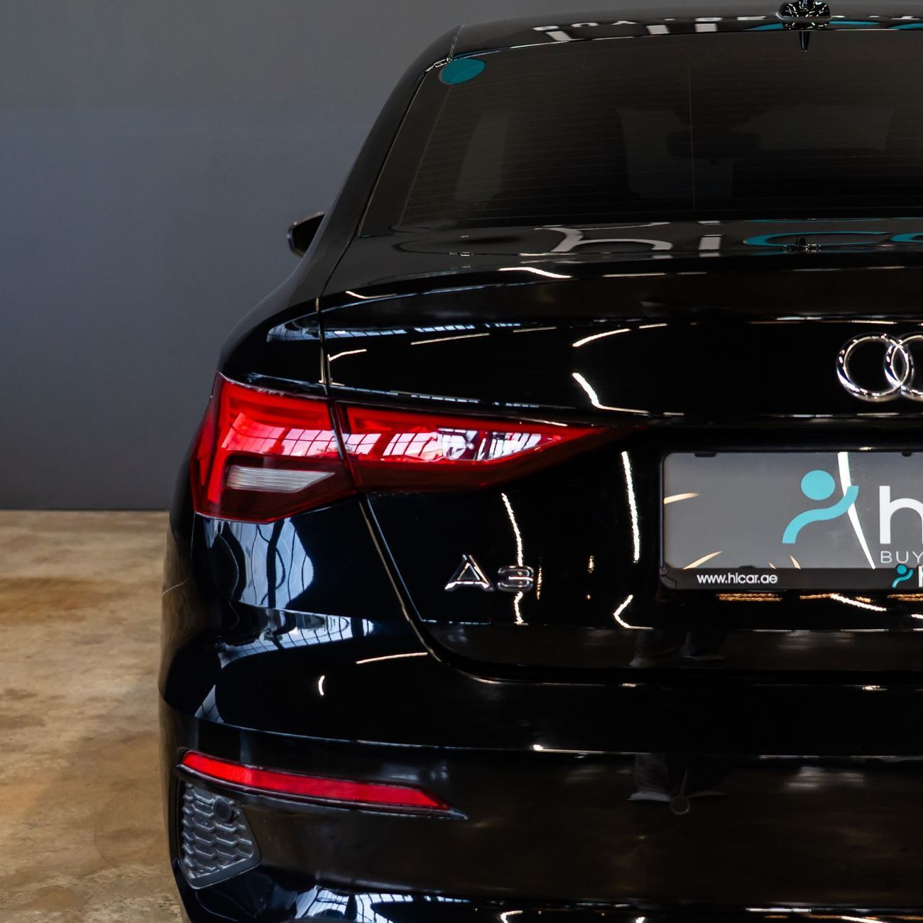 Audi A3 35 TFSI 1.4L AED 1,628 pm • 0% Downpayment • Audi A3 35 TFSI • Agency Warranty and Service Package