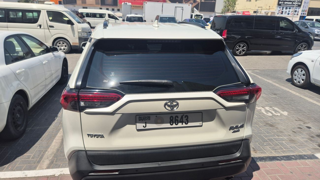 Toyota RAV4 GXR