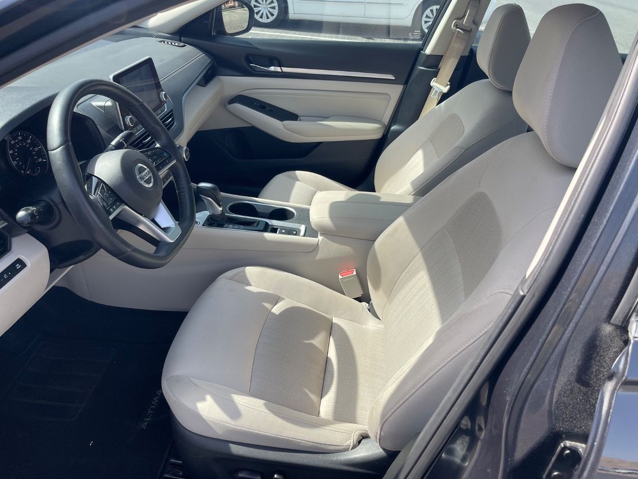 Nissan Altima SV 2.5L