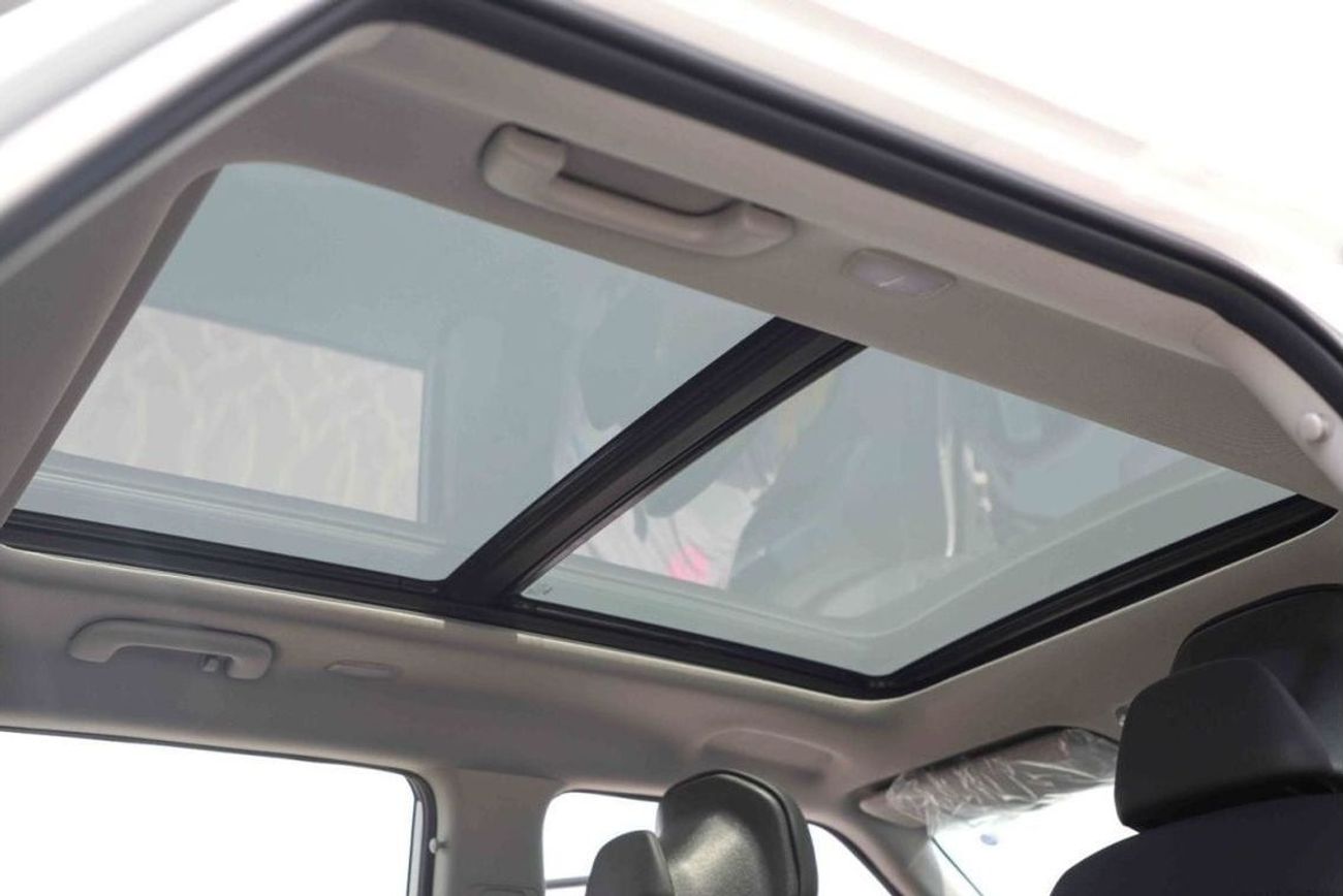 Kia EV5 2024 KIA EV5 LAND 530 - White inside Black | Export Only