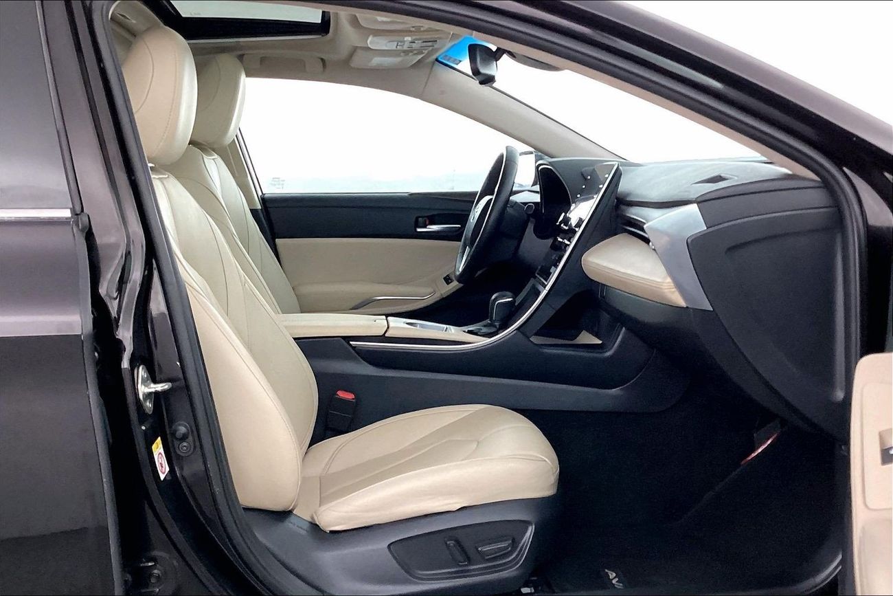 تويوتا افالون SE+ | Carnival Sale • UP TO AED 20,000 OFF | شامل الضمان | 0 ﺪﻔﻋﺓ ﺃﻮﻟﻯ