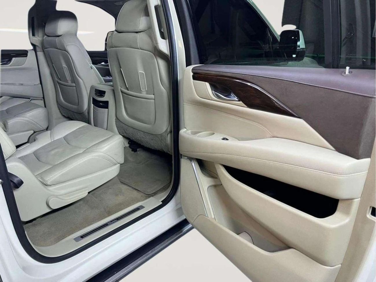 Cadillac Escalade ESV Premium Luxury 6.2L