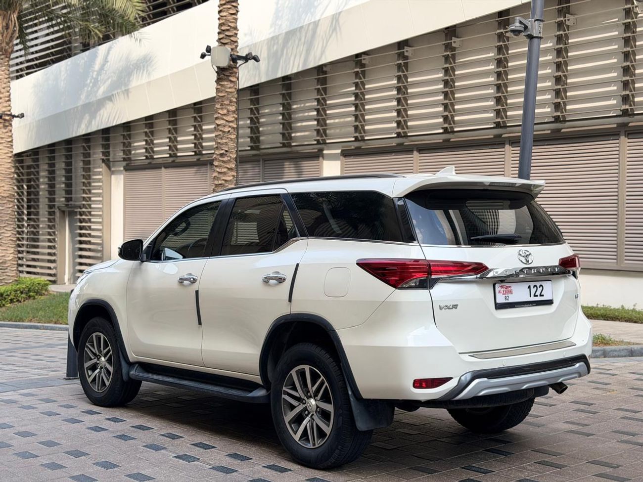 تويوتا فورتونر VXR 4.0L (278 HP)