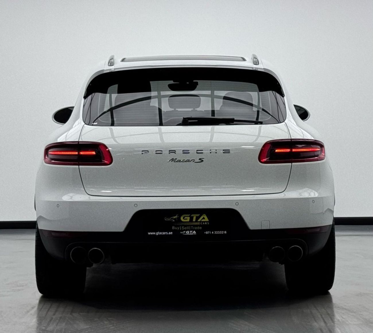 Porsche Macan S 3.0L (340 HP) 2018 Porsche Macan S, Warranty, Full Options, Excellent Condition, GCC