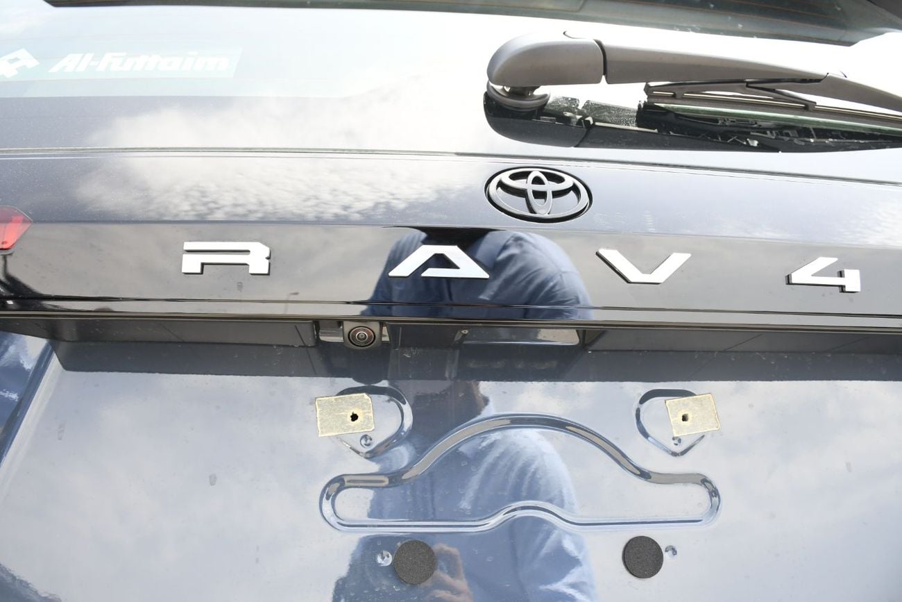 Toyota RAV4 ADVENTURE 2.5L HEV With Sunroof ! Rader (Ready Stock)