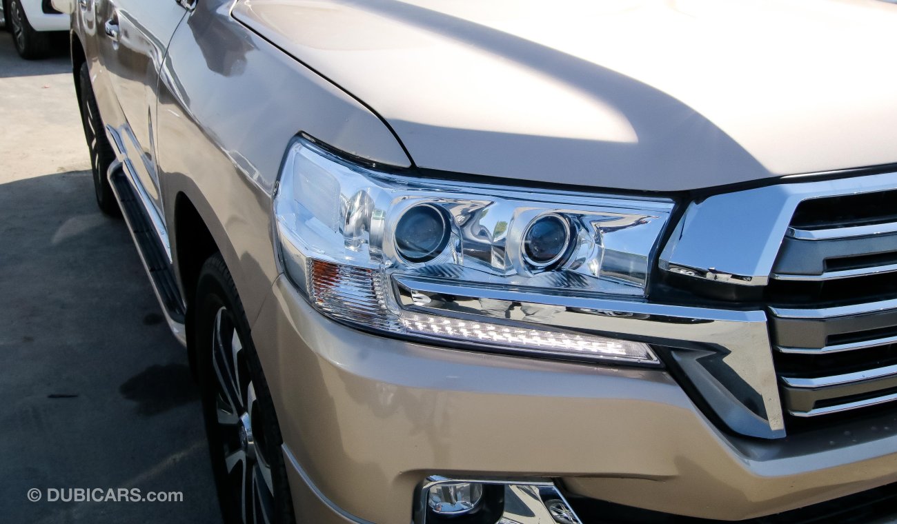 Toyota Land Cruiser GXR V6 With 2018 body kit