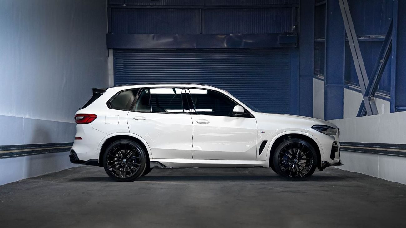 BMW X5 40i M Sport 3.0L UAE's Very Best Example | 2 Years Free Servicing | AED 2,947 Per Month