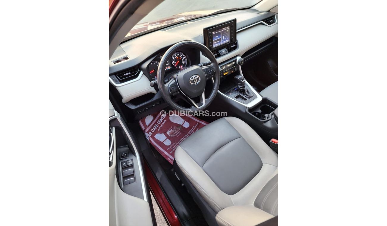 Toyota RAV4 TOYOTA RAV4 XLE FULL OPTIONS 2020 MODEL
