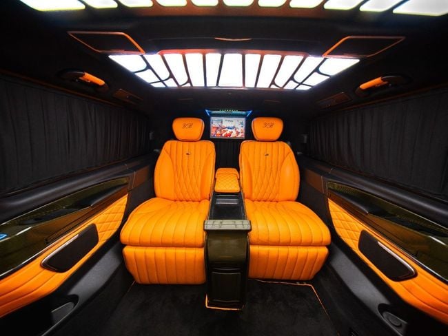 Mercedes-Benz 250 VIP with Partition, миниатюра 28