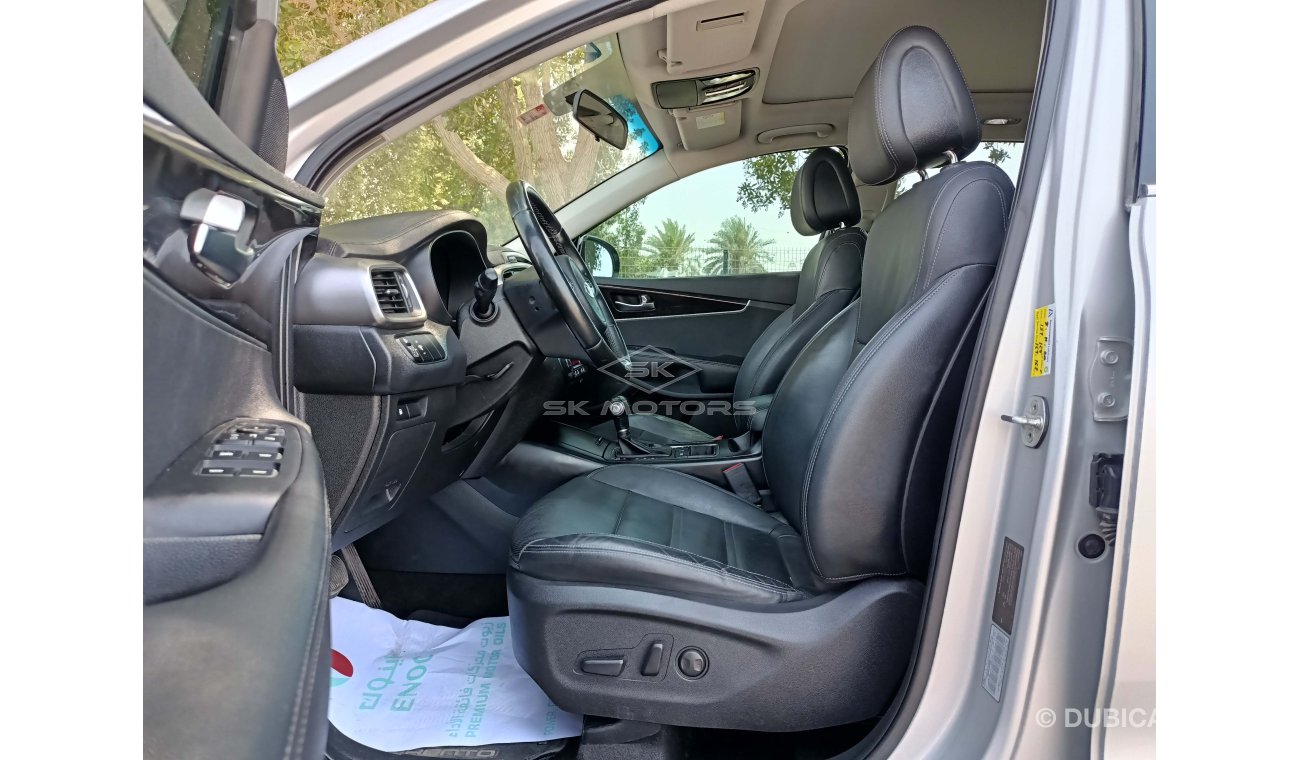 كيا سورينتو 3.5L, 19" Rims, Panoramic Roof, Parking Sensors, Leather Seats, Driver Power Seat (LOT # 2427)