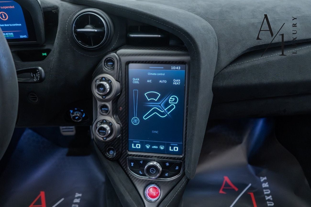 مكلارين 720S PERFORMANCE 2018 McLaren 720S, With Warranty, Carbon Fibre Package, Excellent Condition, GCC Specs
