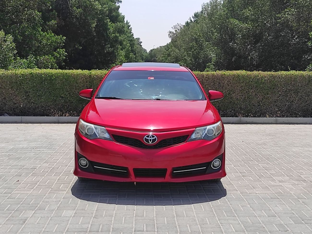 Toyota Camry GLX+ 2.5L Toyota Camry 2014 V4 2.5 Full options no1