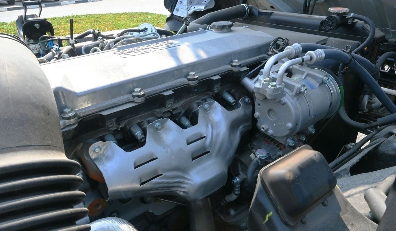 إيسوزو NQR Isuzu Nqr /4,6 diesel engine / short chassis Model 2024