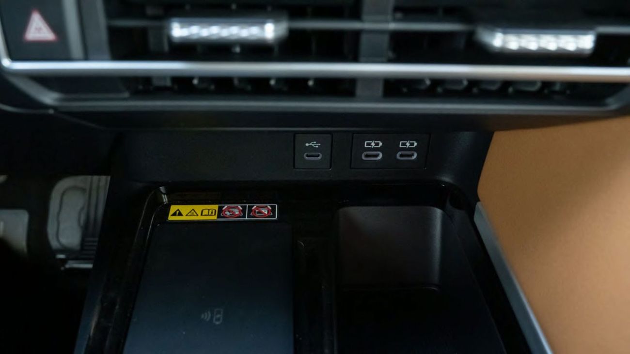 تويوتا كامري TOYOTA CAMRY 2.5 GLE -2025YM