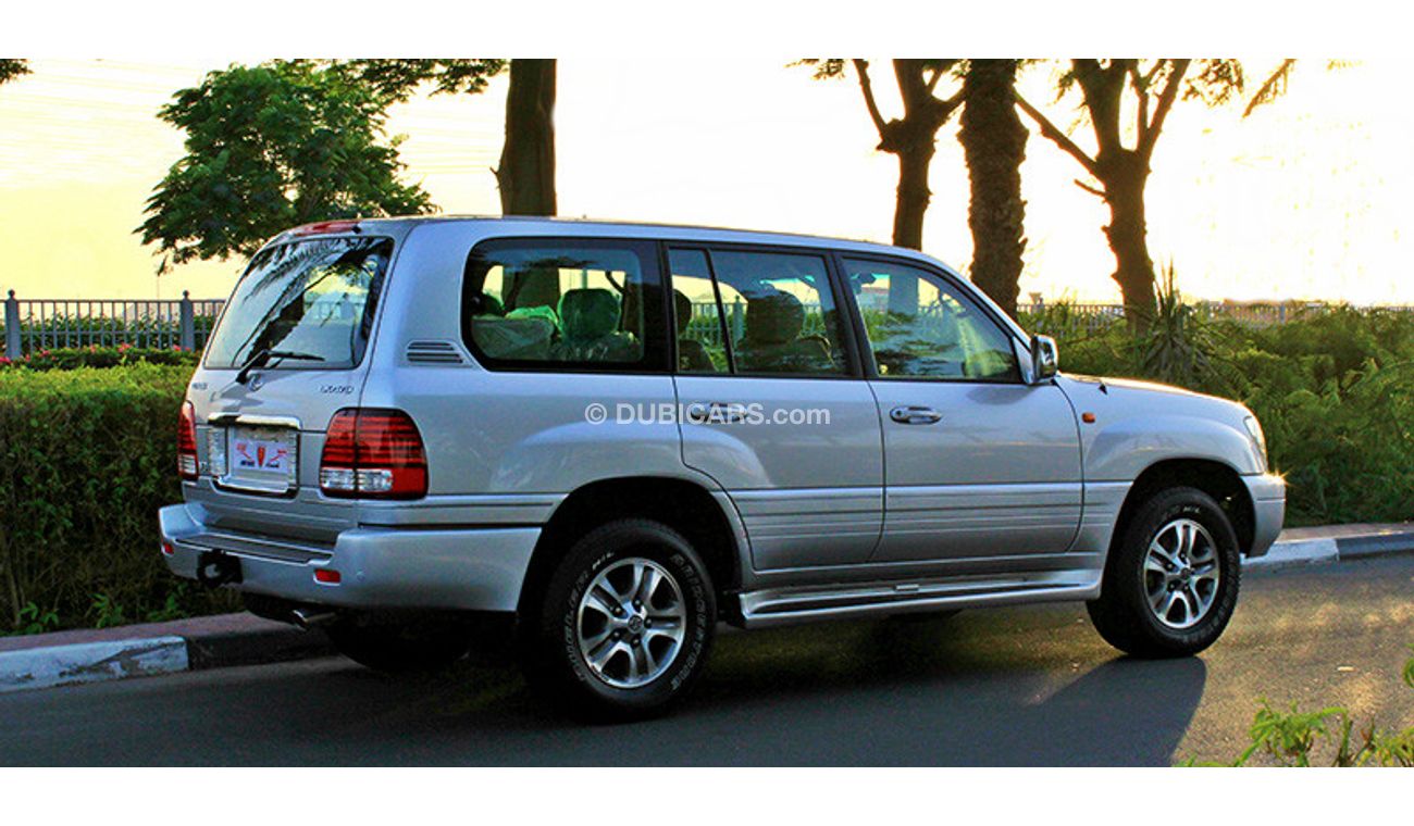 لكزس LX 470 EXCELLENT CONDITION - 100% ACCIDENT FREE - 66000KM