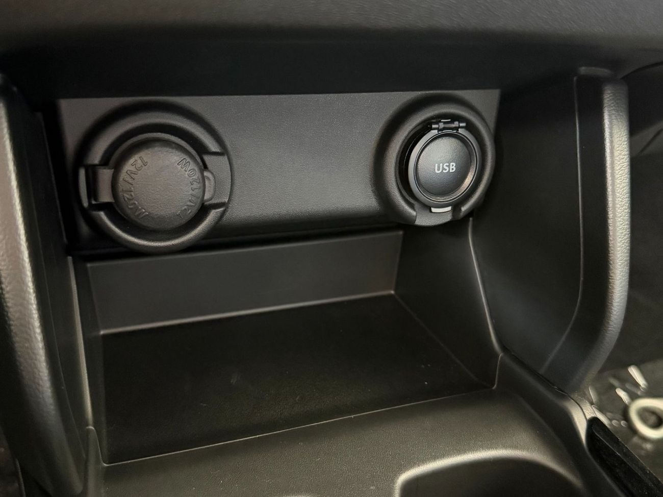 سوزوكي سويفت SWIFT 1.2 GLX 2-tone **EXPORT ONLY**التصدير فقط خارج الخليج**