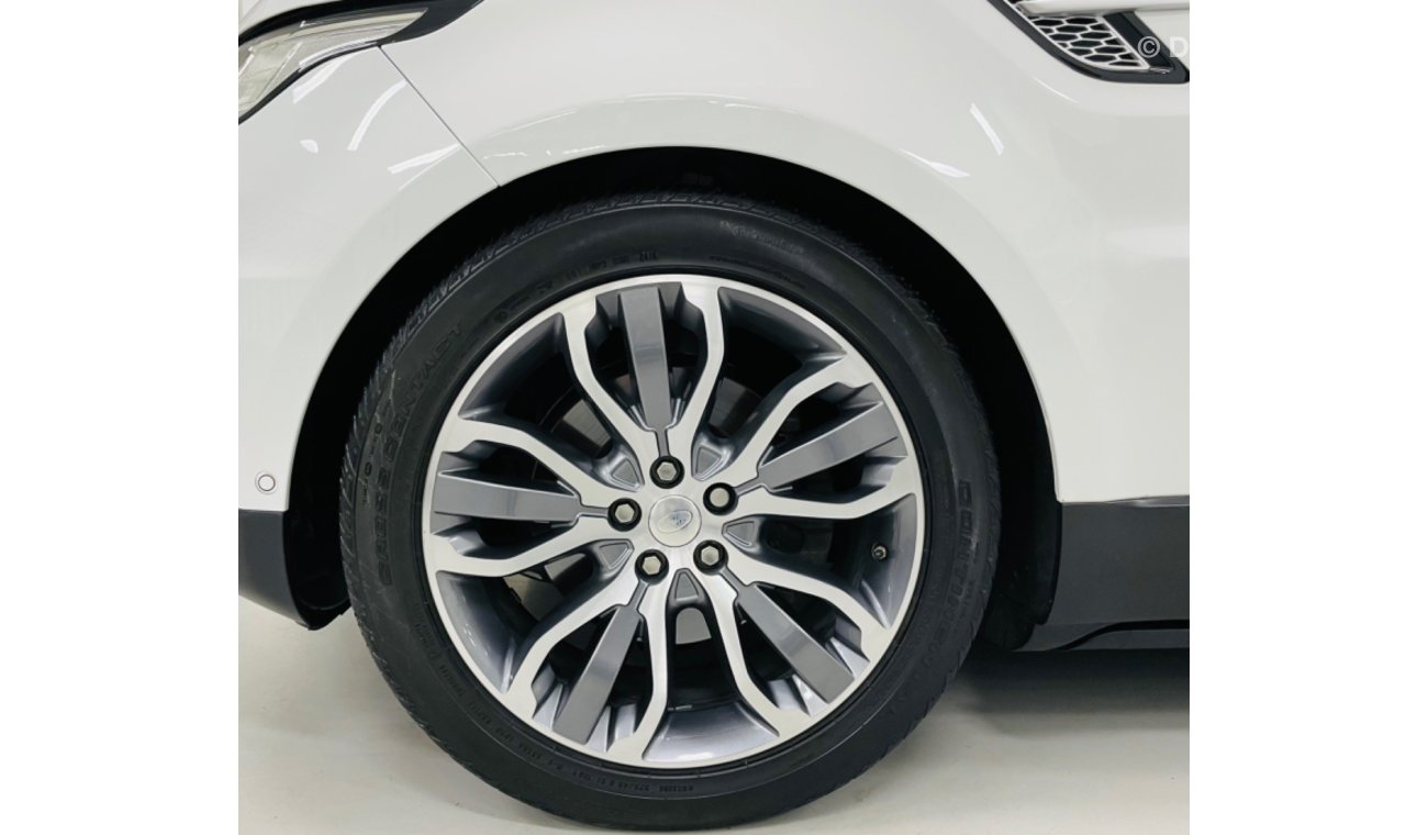 Land Rover Range Rover Sport GCC .. FSH .. Perfect Condition .. HSE .. Top Range .. V6 .