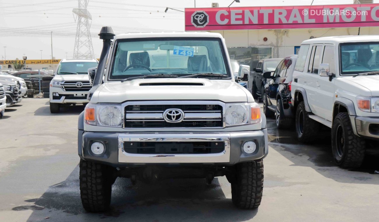 Toyota Land Cruiser Pick Up