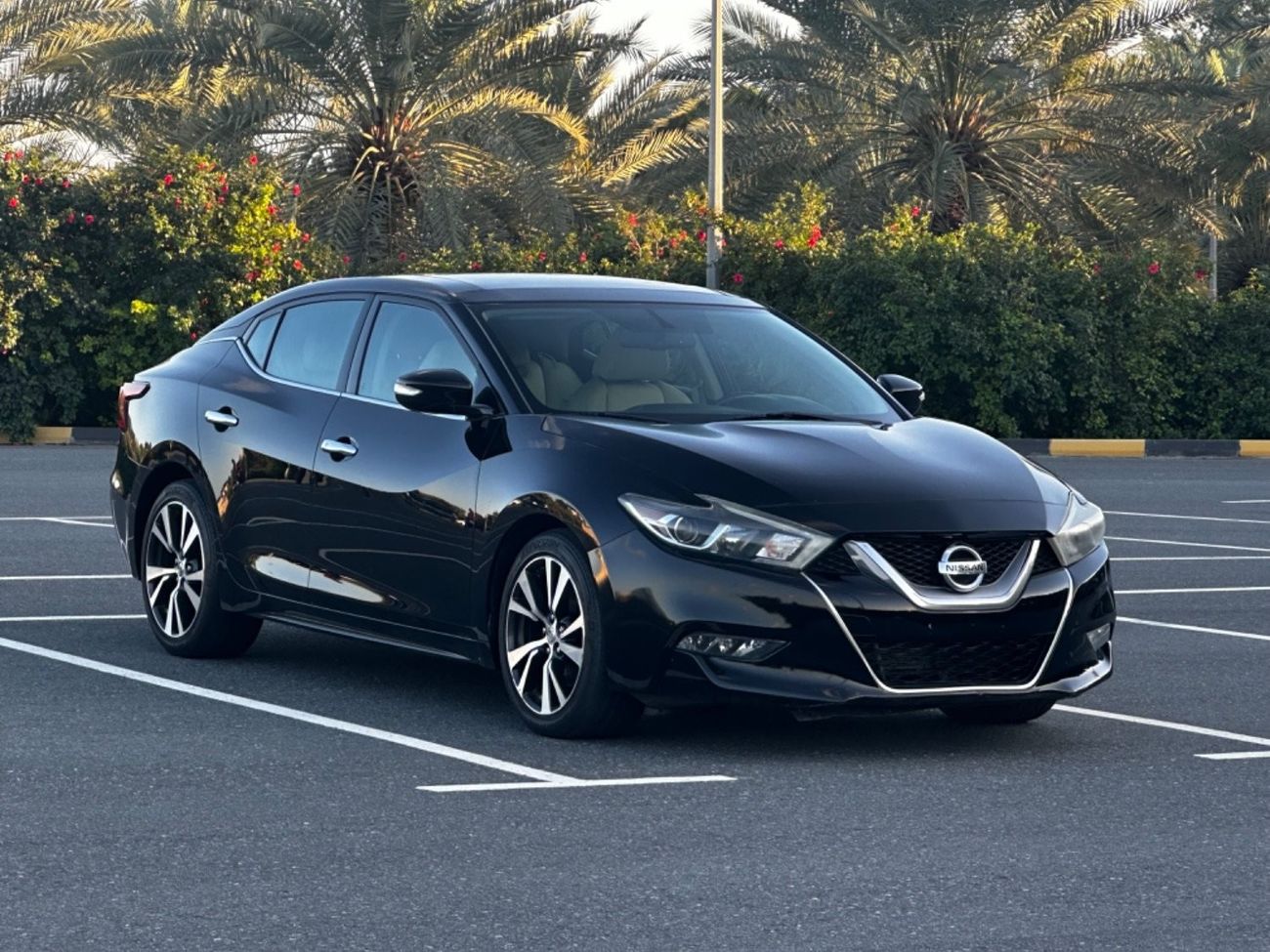 نيسان ماكسيما SV موديل 2016 خليجي فل مواصفات كراسي جلد وبانوراما ومثبت سرعه وتحكم كهربي كامل