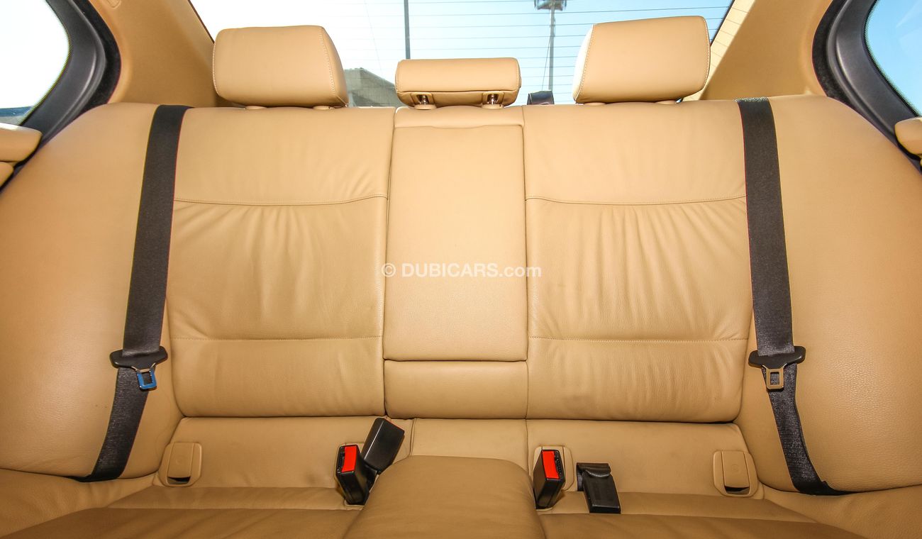 بي أم دبليو 325 I