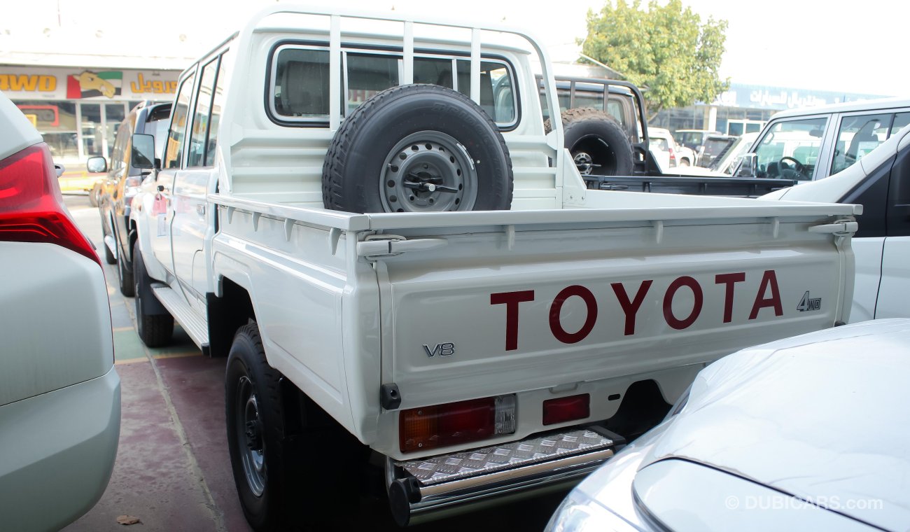 Toyota Land Cruiser Pick Up 79 Double Cabin 4.5L V8 Diesel