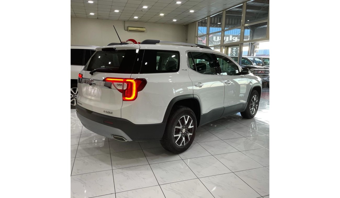 GMC Acadia Sle