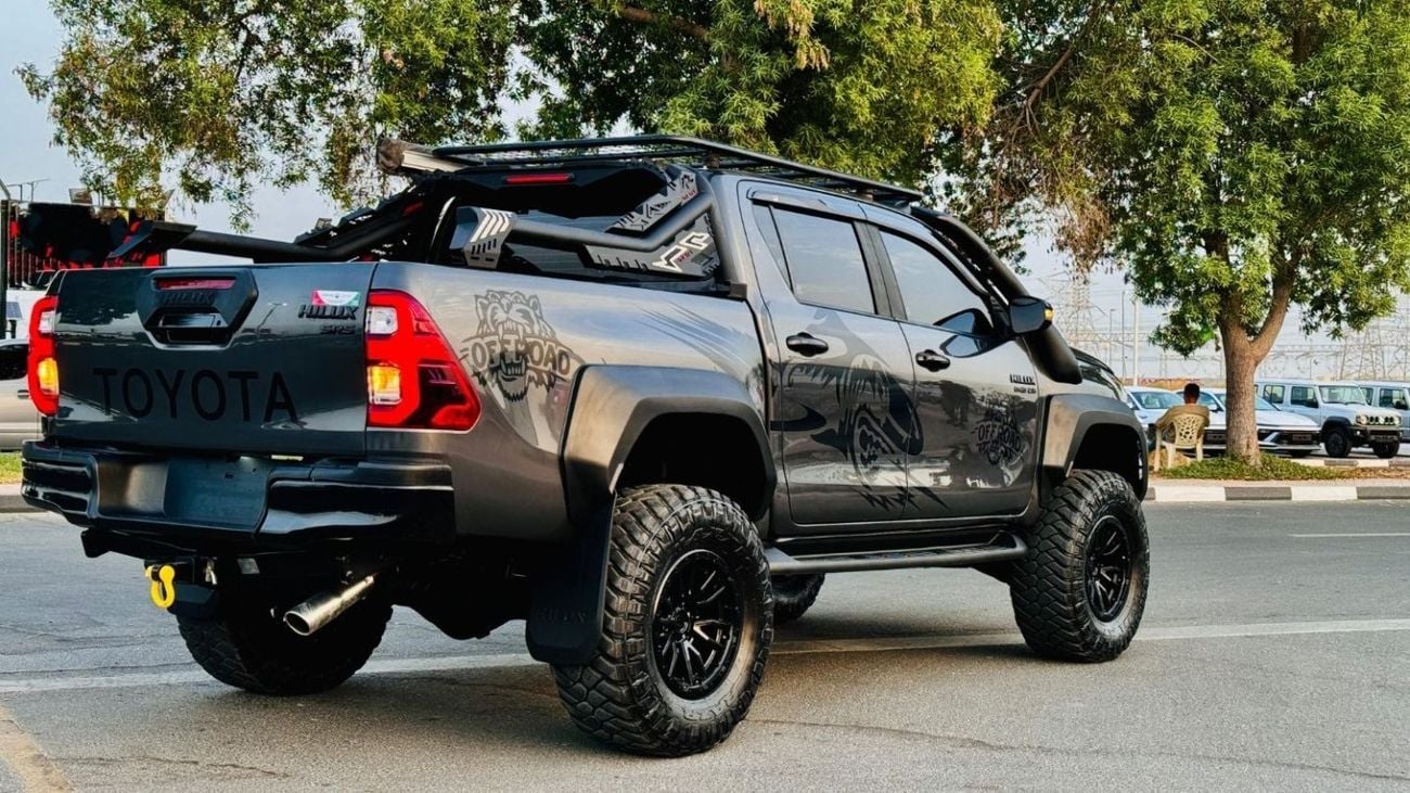 تويوتا هيلوكس -