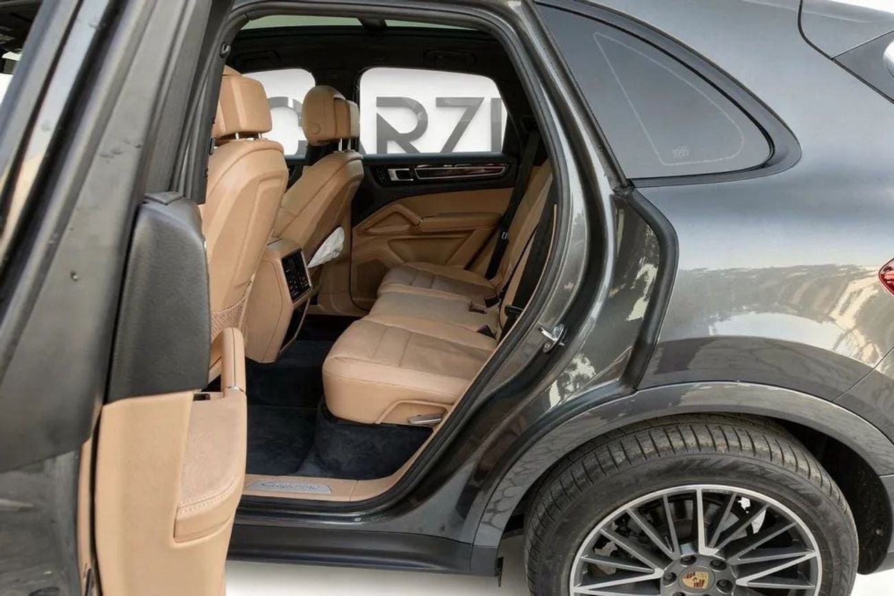 Porsche Cayenne STD Base AED 3,584 P.M l 0% Down Payment l Cayenne l 1 Year Warranty