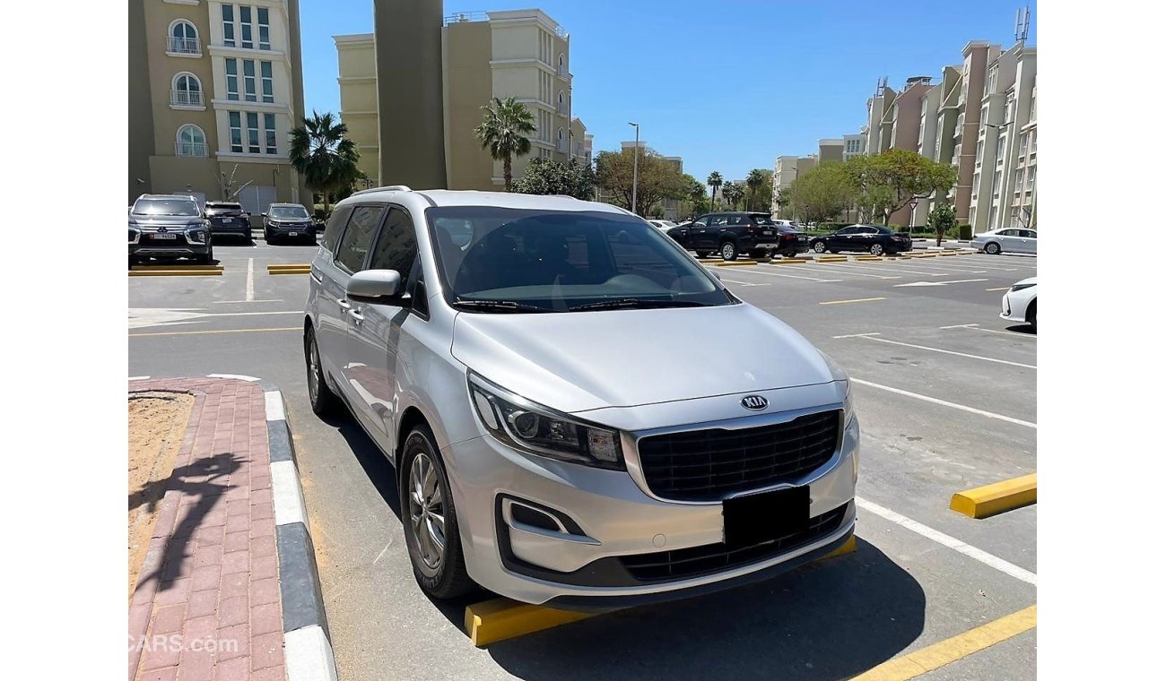 Kia Carnival 2019 Kia Grand Carnival LX , GCC, 3.3L, in excellent conditions