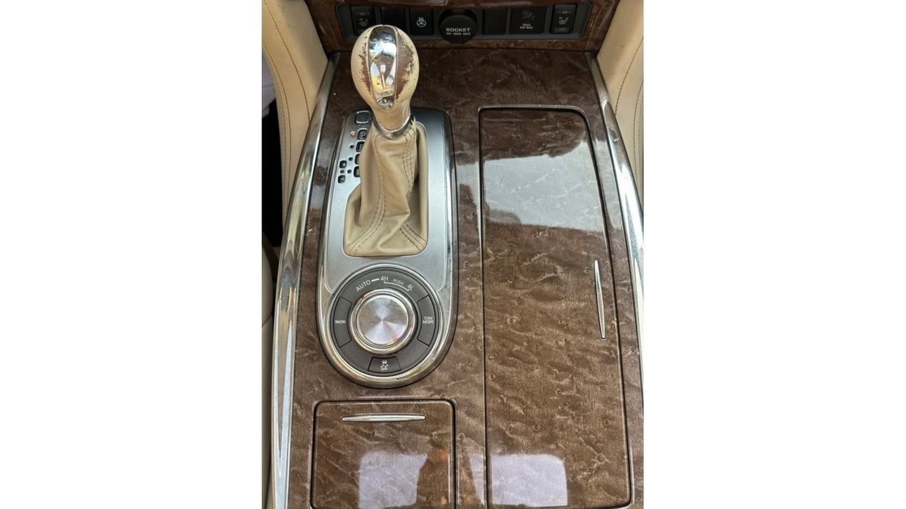 Infiniti QX80 Infiniti QX80 4WD