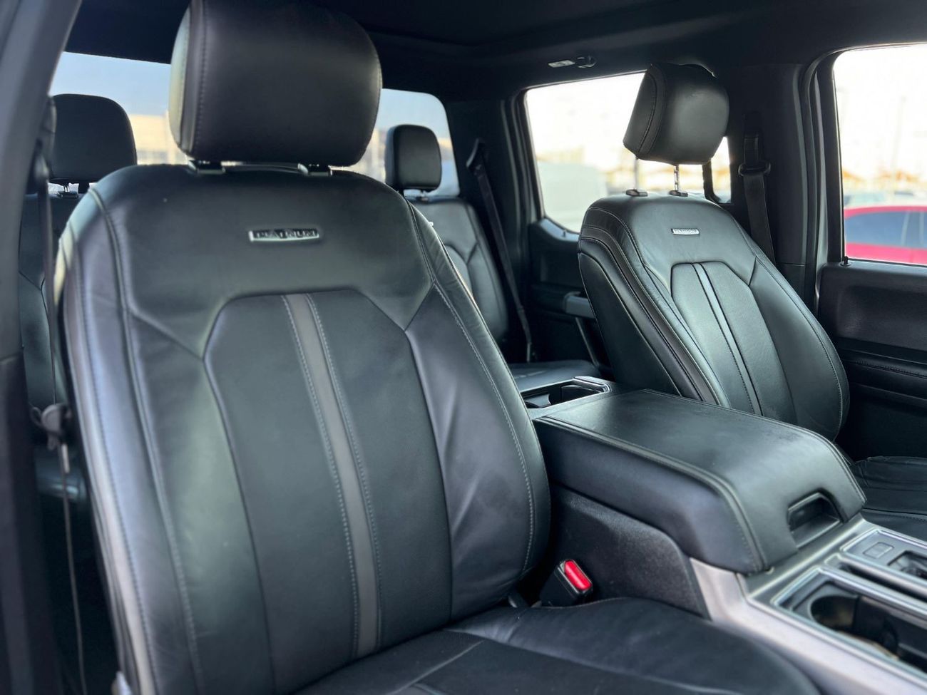 Ford F 150 FORD F-150 PLATINUM 2015 GCC PERFECT CONDITION