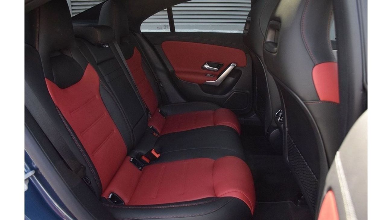 Mercedes-Benz CLA 35 AMG