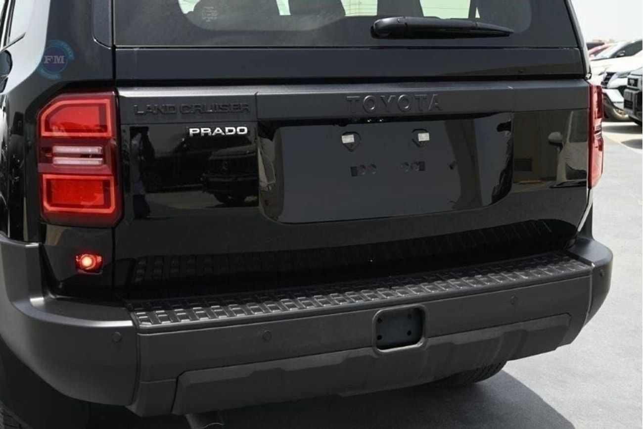 تويوتا برادو TX 2.8L Diesel 7 Seater Automatic