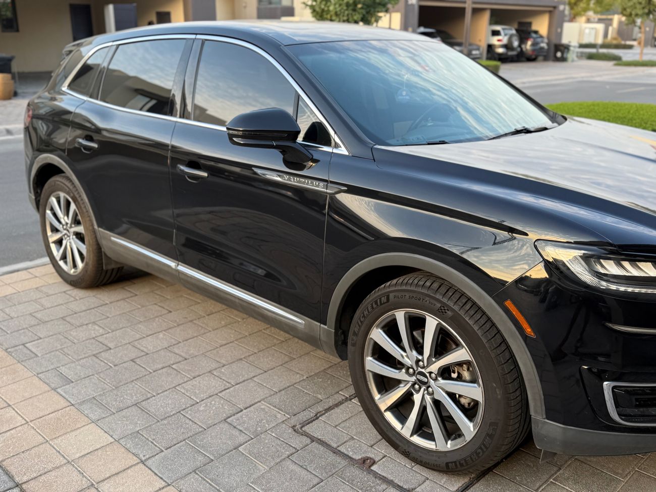 Lincoln Nautilus 2.7T V6 Reserve (335 Hp)