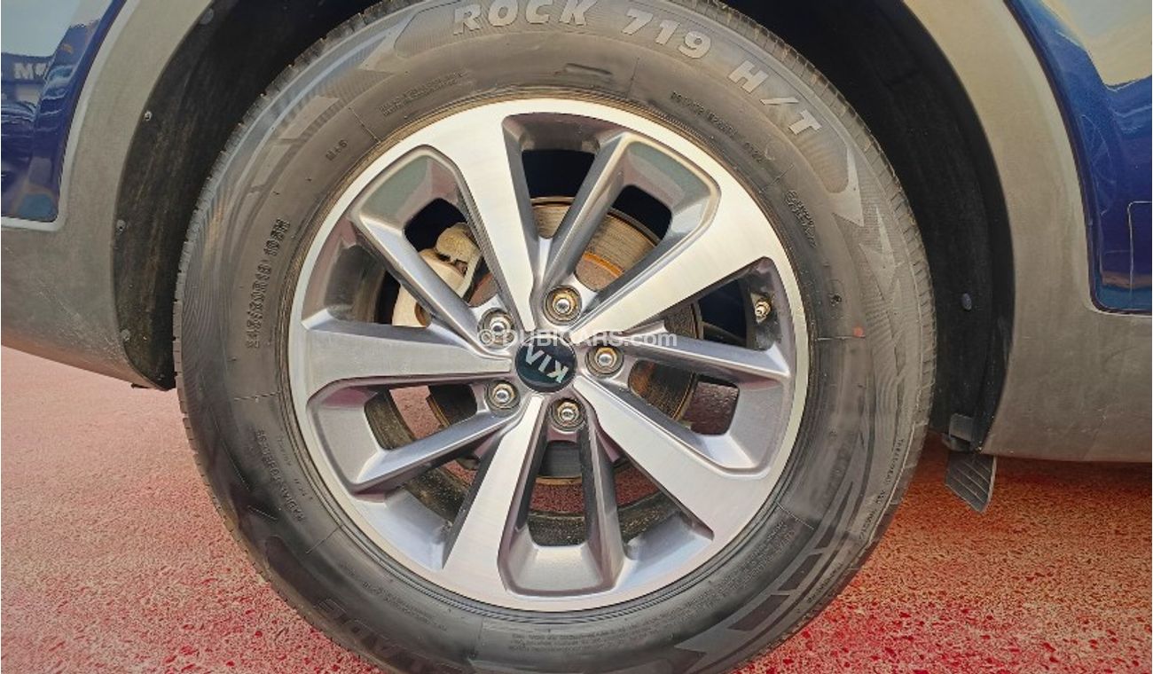 Kia Sorento EX / V6 / FULL OPTION / 1 YEAR WARANTY */ REGISTERATION / INSURANCE FREE (LOT # 68781)