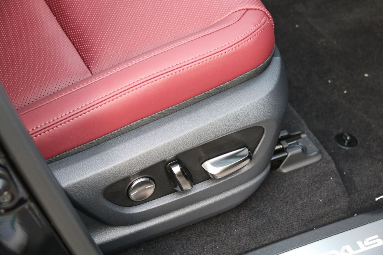 Lexus LX 600 Signature 3.5L ( CYL) Signature 3.5L Lexus LX600 2025 | Signature | Best Export Price | Ramadan Offe