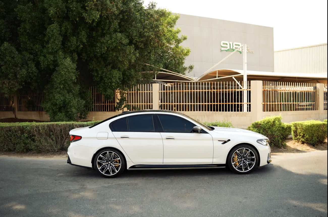 BMW M5 Competition 4.4L (617 HP)