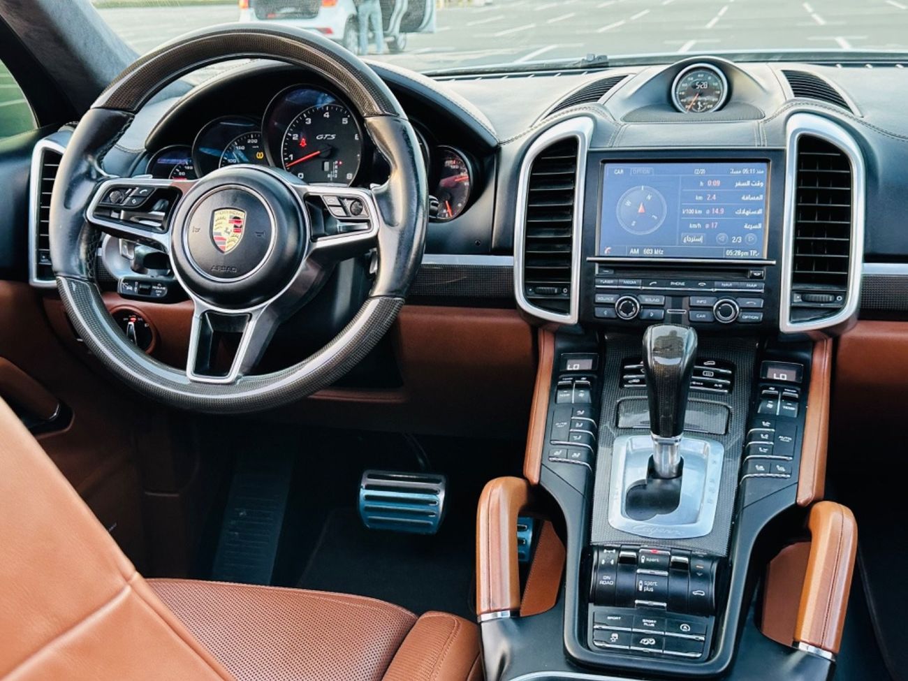 Porsche Cayenne PORSCHE CAYENNE GTS V8 MODEL 2016 FULL OPTION