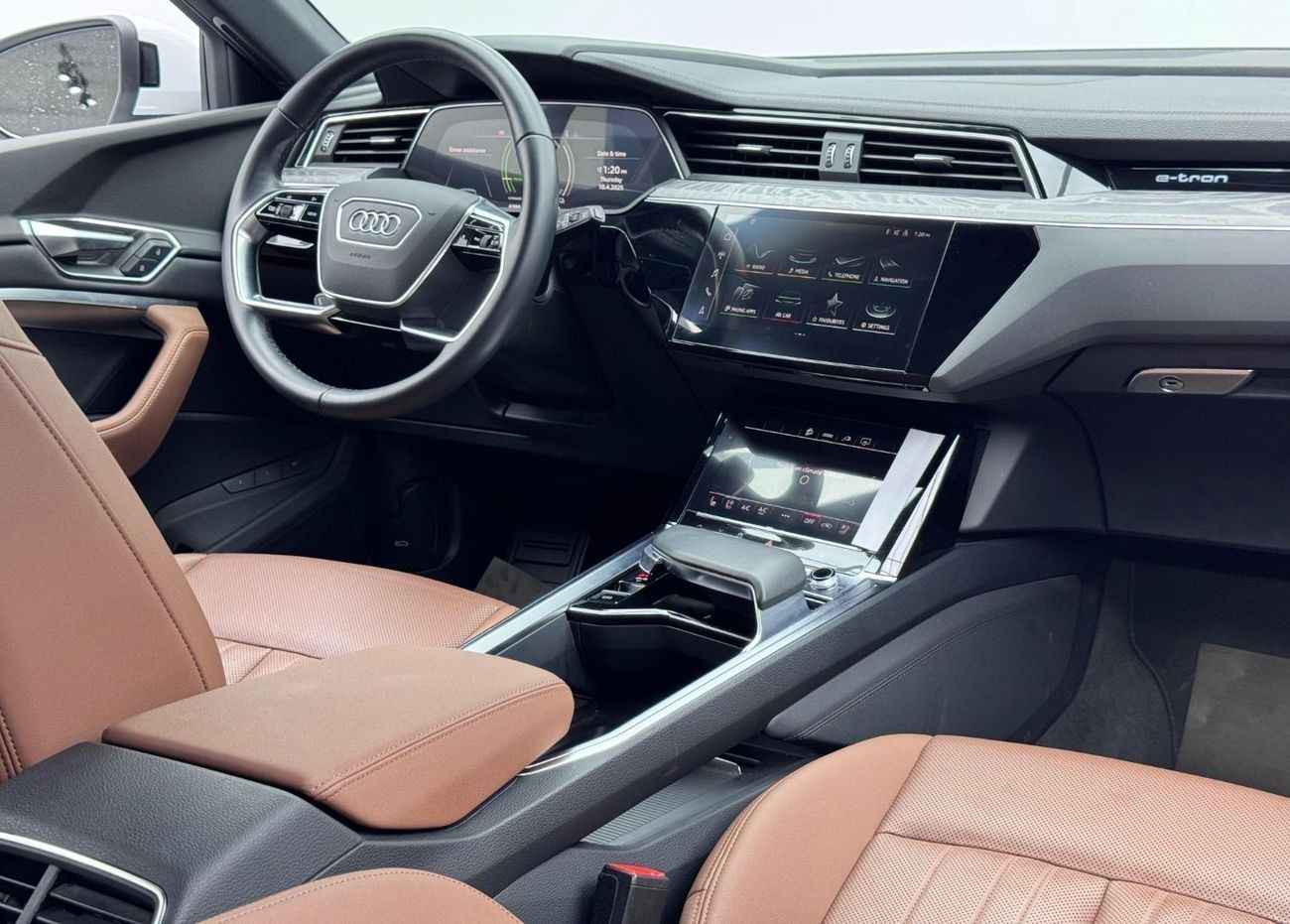 Audi etron 95 kWh Quattro 2022 Audi e-tron Quattro, Agency Warranty Till 27, Full Service History, GCC