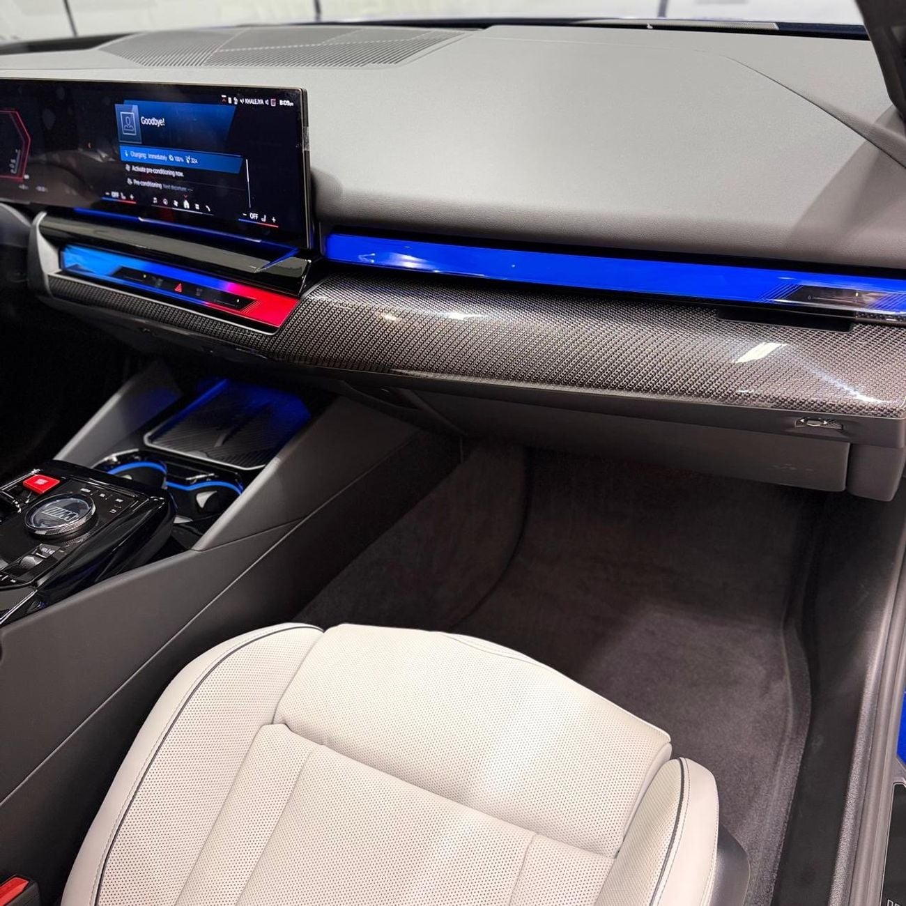BMW M5 MASTERCLASS | GCC | 3 years warranty and service contract