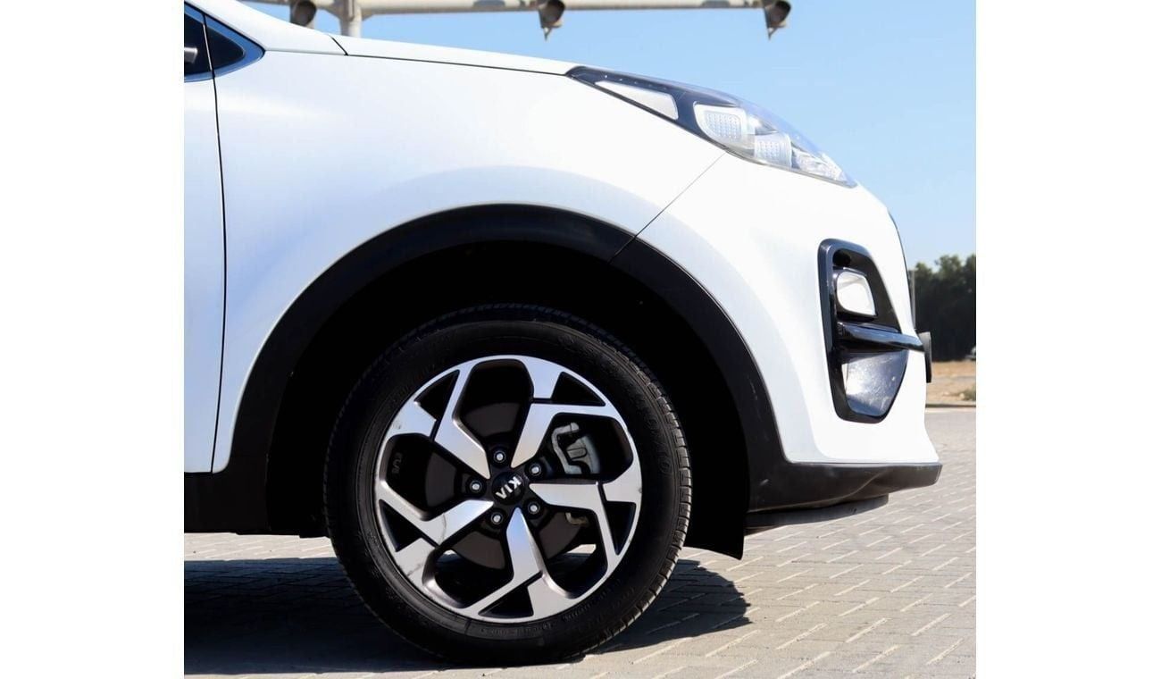 كيا سبورتيج Base 1.6L kia Sportage 2020 1.6L GCC accident free in excellent condition 1132 P.M