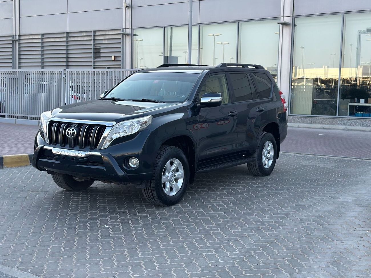 Toyota Prado GXR 4.0L AWD
