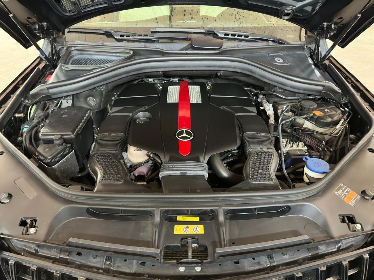 مرسيدس بنز GLE 43 AMG MERCEDES GLE 43 AMG COUPE 2017 | DESIGNO PACKAGE | CARBON INTERIOR TRIM | 22” AMG DOUBLE SPOKE WHEEL