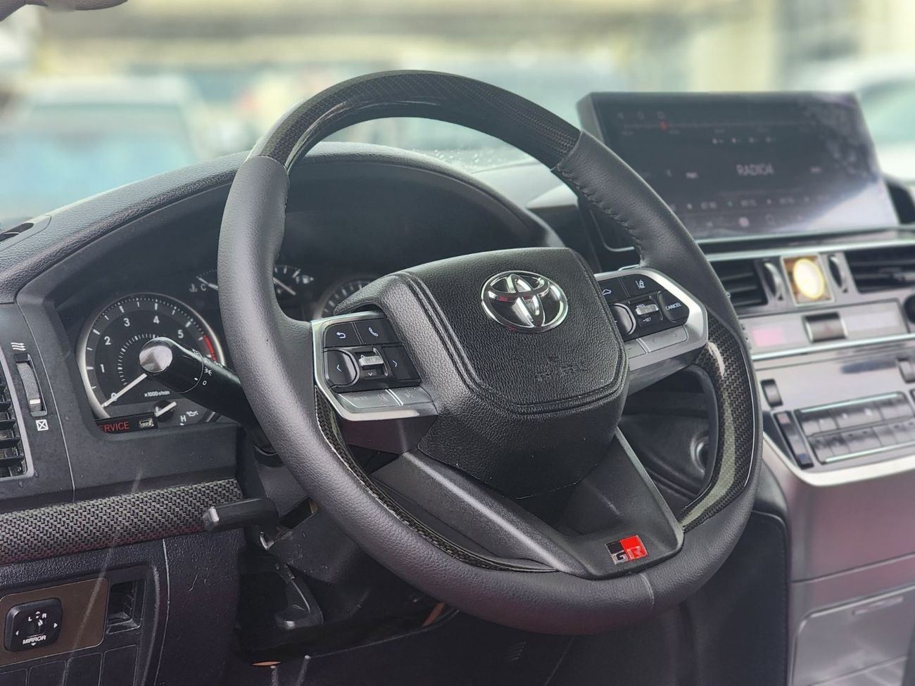 تويوتا لاند كروزر GXR 4.0L (271 HP) 4WD