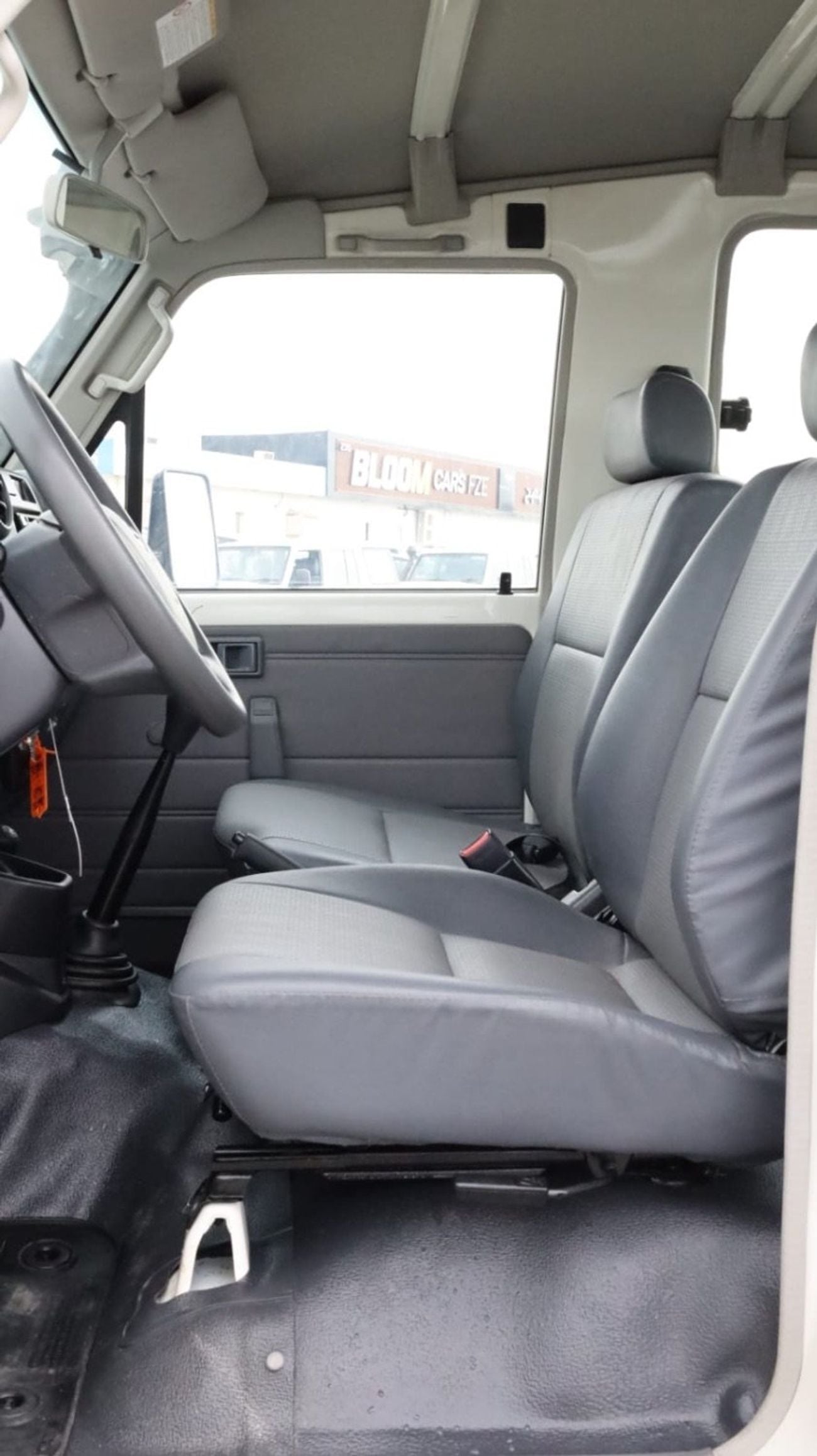 Toyota Land Cruiser 70