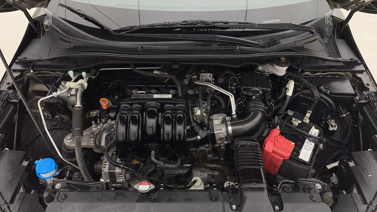 هوندا سيتي LX SPORT 1.5 | بدون دفعة مقدمة | اختبار القيادة في المنزل