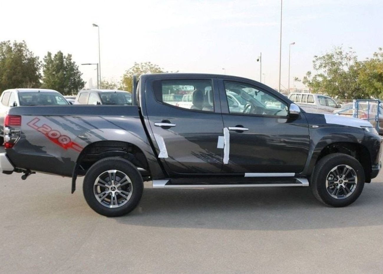 Mitsubishi L200 2023 | SPECIAL DEAL L200 GLX DIESEL 2.4L - 4x4 - M/T - 4WD | ARRIVED FOR BULK DEALS EXPORT