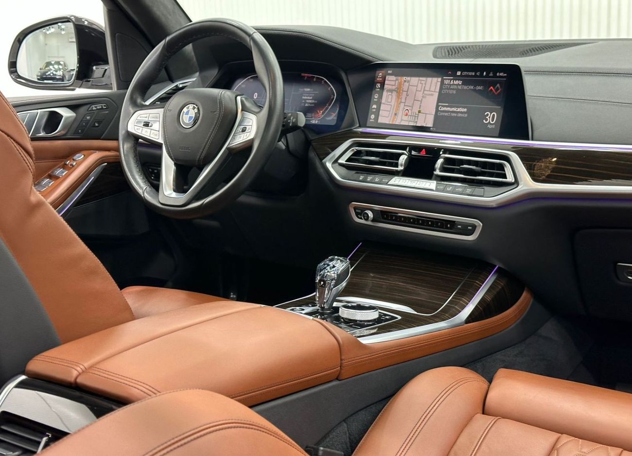 BMW X7 2022 BMW X7 xDrive40i Individual, Dec 2026 BMW Warranty + Service Pack, Low Kms, GCC